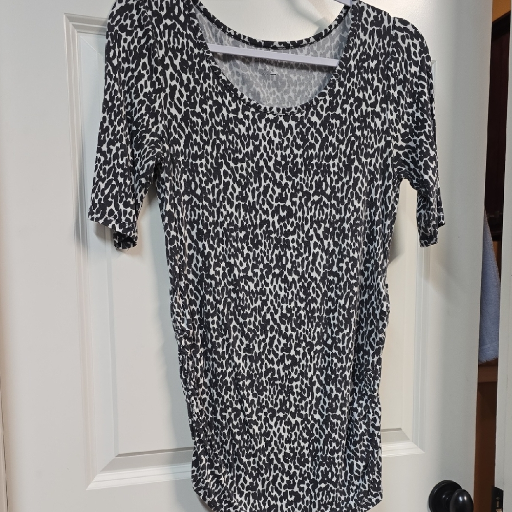 a:glow Black and White Fitted Maternity Short Sleeve Tee